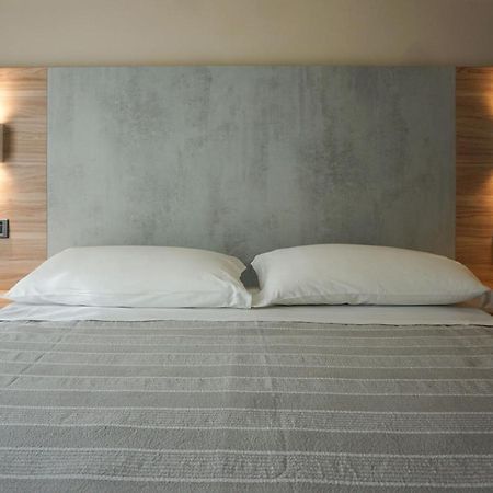 Hotel Londra Rimini Dış mekan fotoğraf